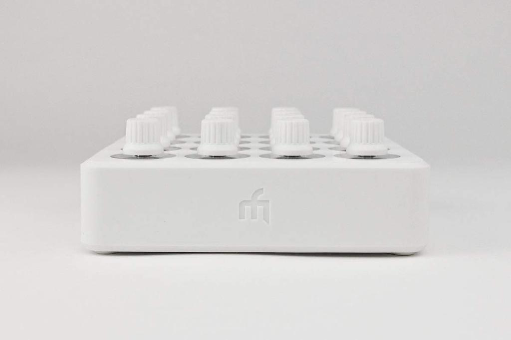 DJ TechTools MIDI FIGHTER TWISTER (WHITE) MFT-WHITE