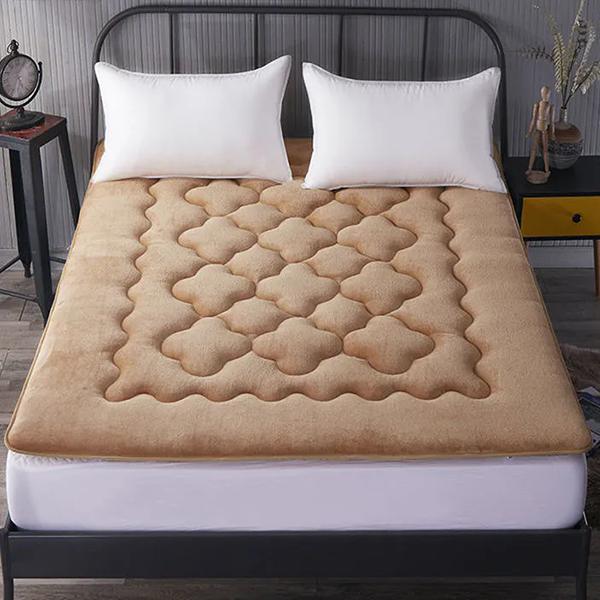 WTEMPO Foldable Flannel Mattress Warm Thickened Mattress Tatami Mat Anti-slip Home Bed Blanket Single and Double Dormitories