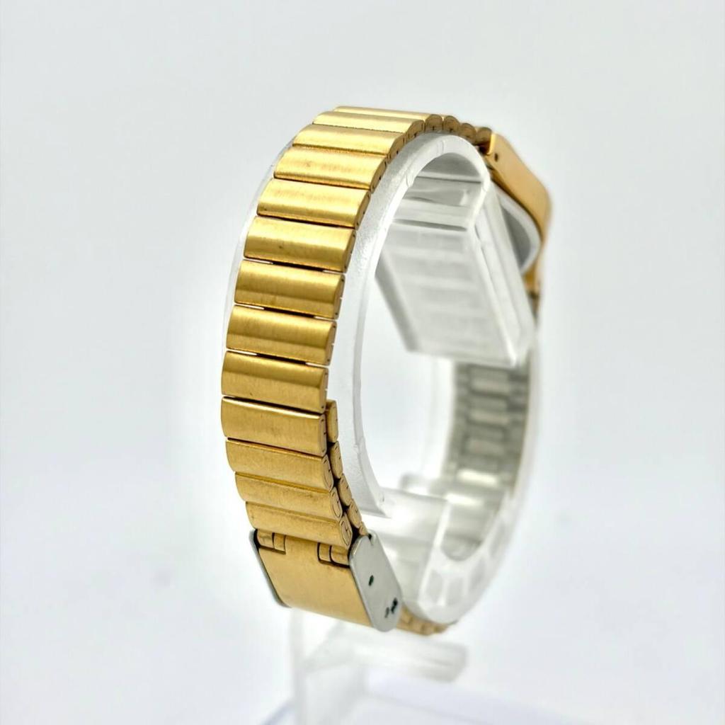 Used New Battery SEIKO Women's Watch Gold 2Y01-0130 920326