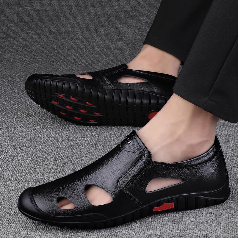 Fashion Summer Hot Selling Breathable Men's Sandals Beach Camping Shoes Hollowed Out Soft Soled Men's Leather Casual Shoes Anti Slip