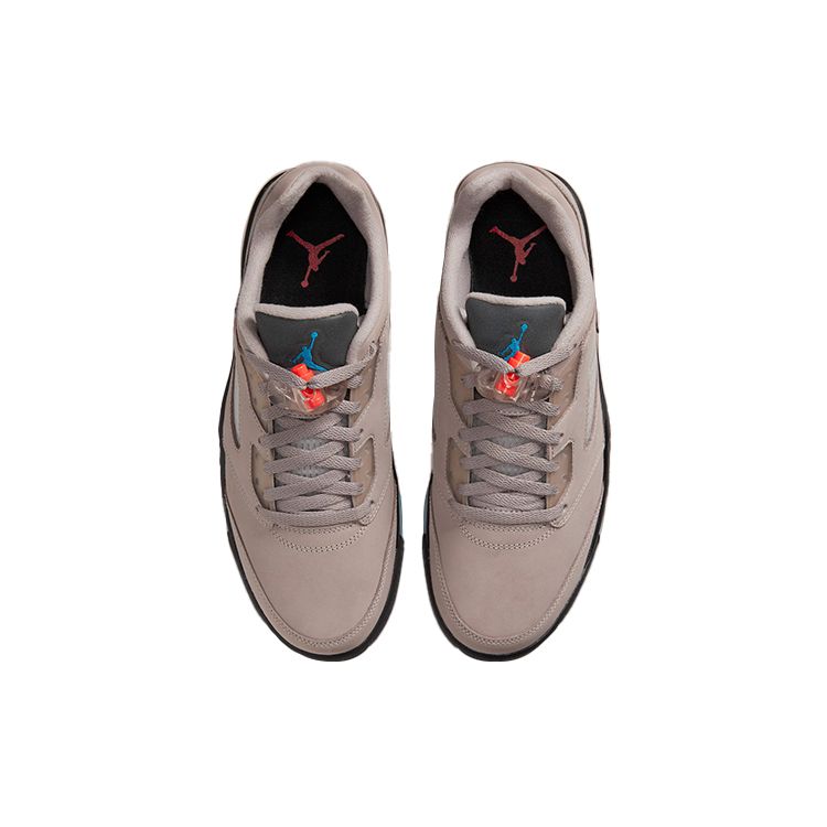 Кроссовки унисекс Paris Saint-Germain x Air Jordan 5 Retro Low Paname серая пемза Game-Royal DX6325-204
