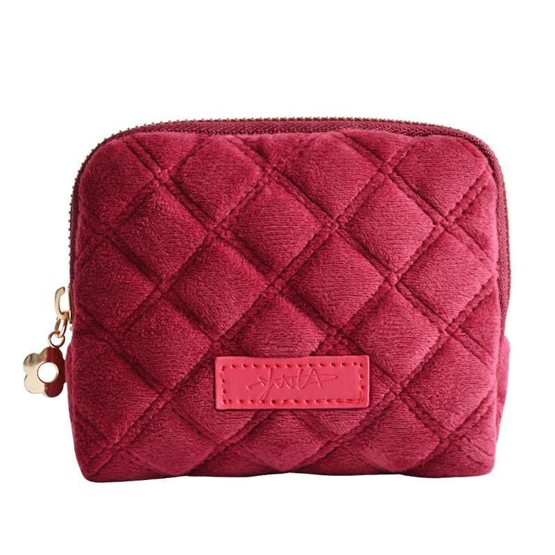 Elegant Plush Cosmetic Storage Case With Zipper For Rings And Bracelets