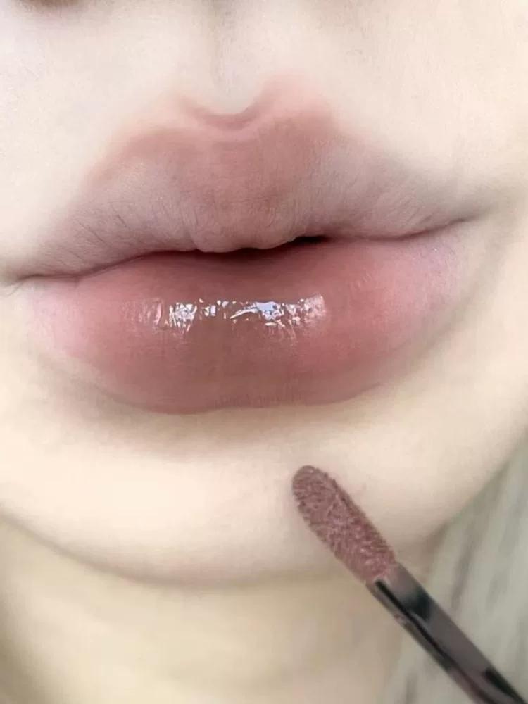 Cold Beige Brown Sweet Feeling of Mourning! Gray Coffee Tea Brown Low Saturation Matte Lip Mud Fender Light Mirror Lip Lacquer Light Fashion Lipstick