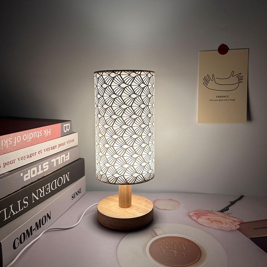 Простая современная ночная лампа прикроватная деревянная лампа с затемнением теплая трехцветная лампа для спальни