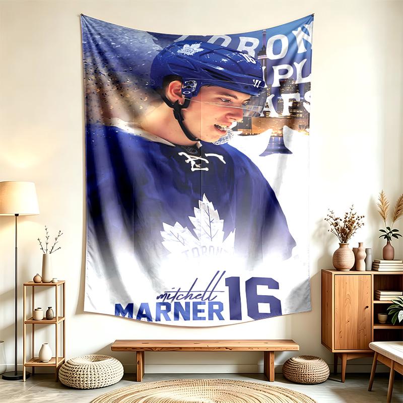 Торонто Мейпл Лифс (1) Гобелен, подходящий для украшения домов, общежитий и спален. Мягкий на ощупь и идеальный подарок для друзей и семьи.