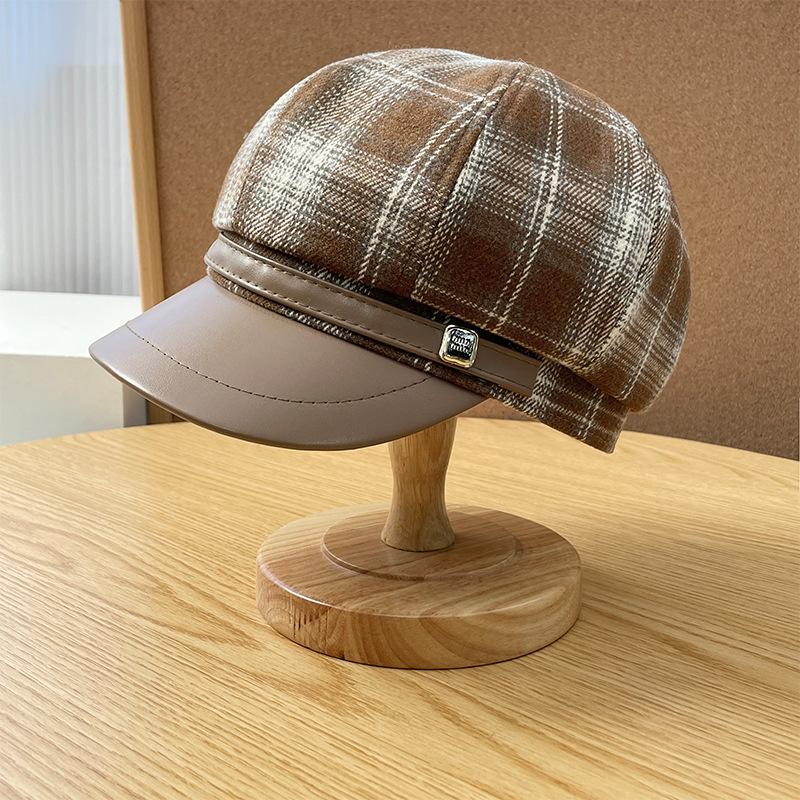 Stitched Plaid Fashion Octagonal Hat for Women In Spring and Autumn Travel Temperament Versatile Little Painter's Hat Showing Face