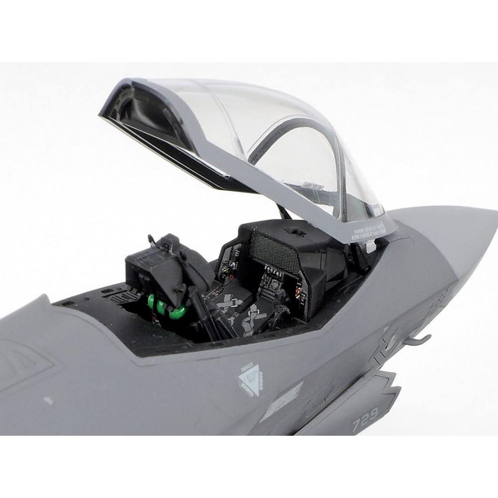 Tamiya 172 Warbird Collection Series № 92 Lockheed Martin F-35A Lightning II Пластиковая модель 60792