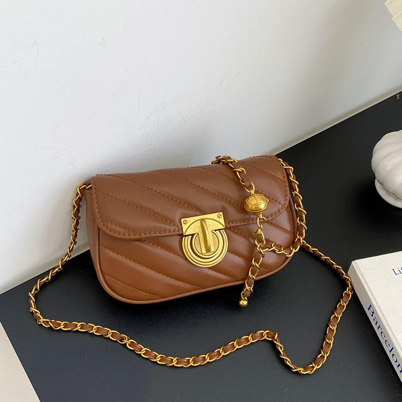 Fashion Women's Bags Autumn and Winter New Trendy Fashion Rhombus Embroidery Thread Personalized Lock Messenger Bag Chain Bag Fashionable Shoulder Bag