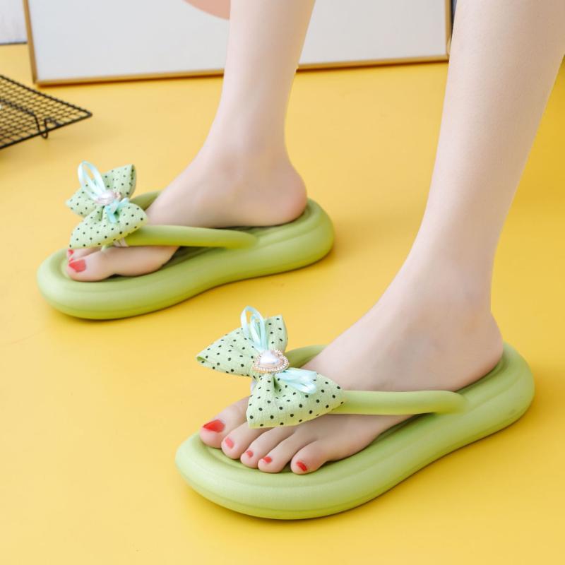 Women Summer Flip Flops Thick-soled Slippers Female 2024 New Summer Outdoor Fashion Non-slip Beach Anti-slip Sandals Slippers