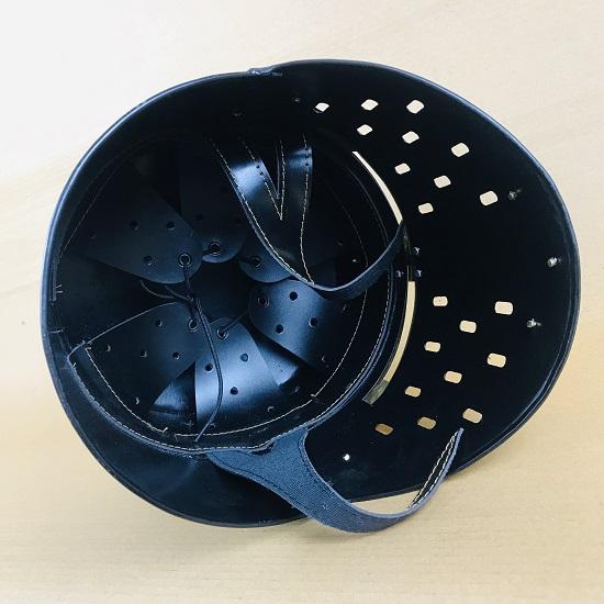 Королевский ремесленный крестоносец, черный дизайн, средневековый рыцарский доспех, латунный крест Мейсона, бесплатная деревянная подставка, шлем тамплиера викинга