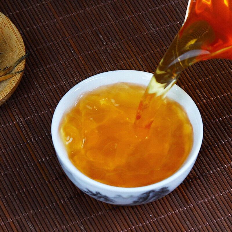 Юньнаньский черный чай Кунг-фу Черный чай Фэнцин Лицзе Золотая игла с медом и золотым бутоном 8,8 унции