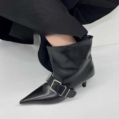 Короткие сапоги с металлической пряжкой и ремешком, женские, с острым носком, в уличном стиле, кожаные, на тонком высоком каблуке, женские, сексуальные, Zapatos De Mujer