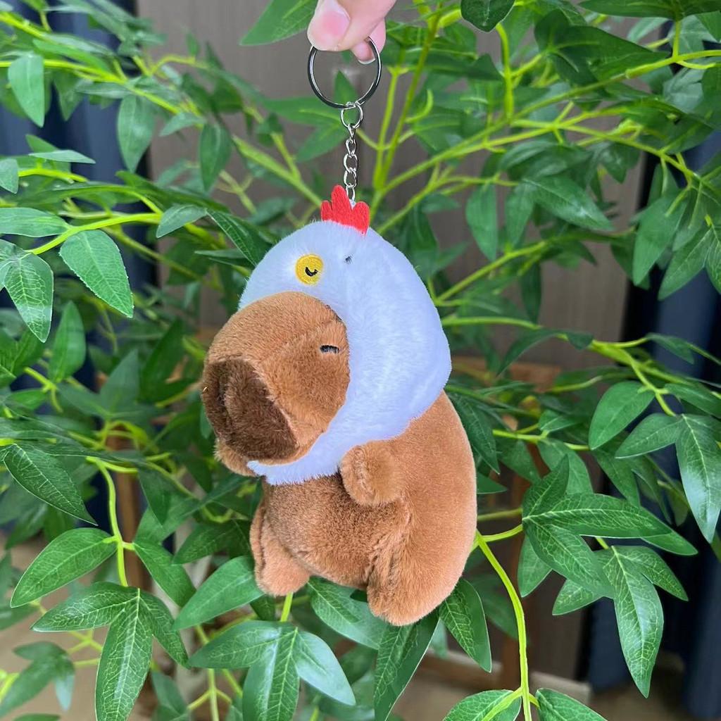 Fun Capybara Plush Keychain Colorful Animal Design Perfect For Kids Room Or Bag Decoration
