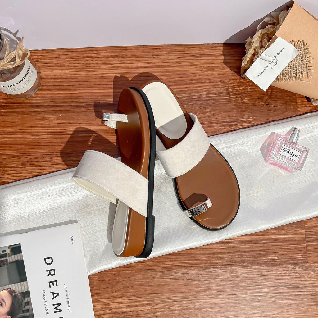 Grape mother's new fairy style with thick-soled cool slippers, women's outer wear with skirts, high-end temperament women's shoes