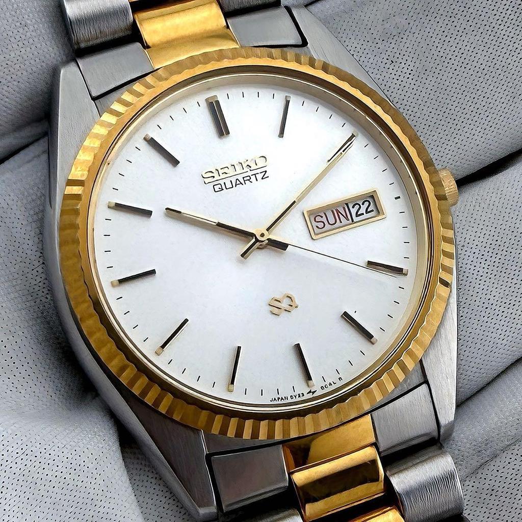 SEIKO SQ Кварцевые Складной Безель Браслет Винтажные [Новая Батарейка] 5Y23-8A60 Двухцветные День-Дата