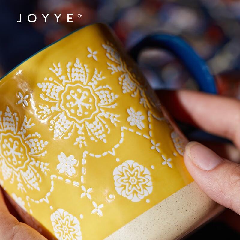 Керамическая кружка JOYYE с вышивкой и ложкой