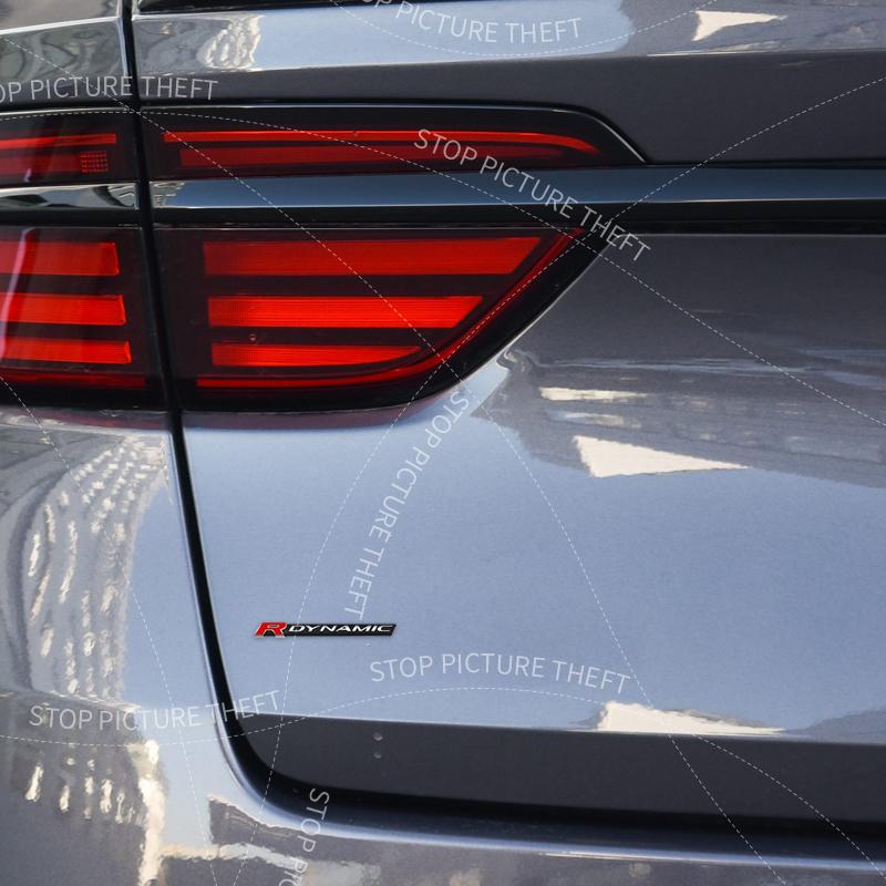 1Pc 3D Metal R Dynamic Logo Emblem Badge Car Rear Tail Bumper Trunk Sticker For Range Rover Discovery Velar HSE SVR