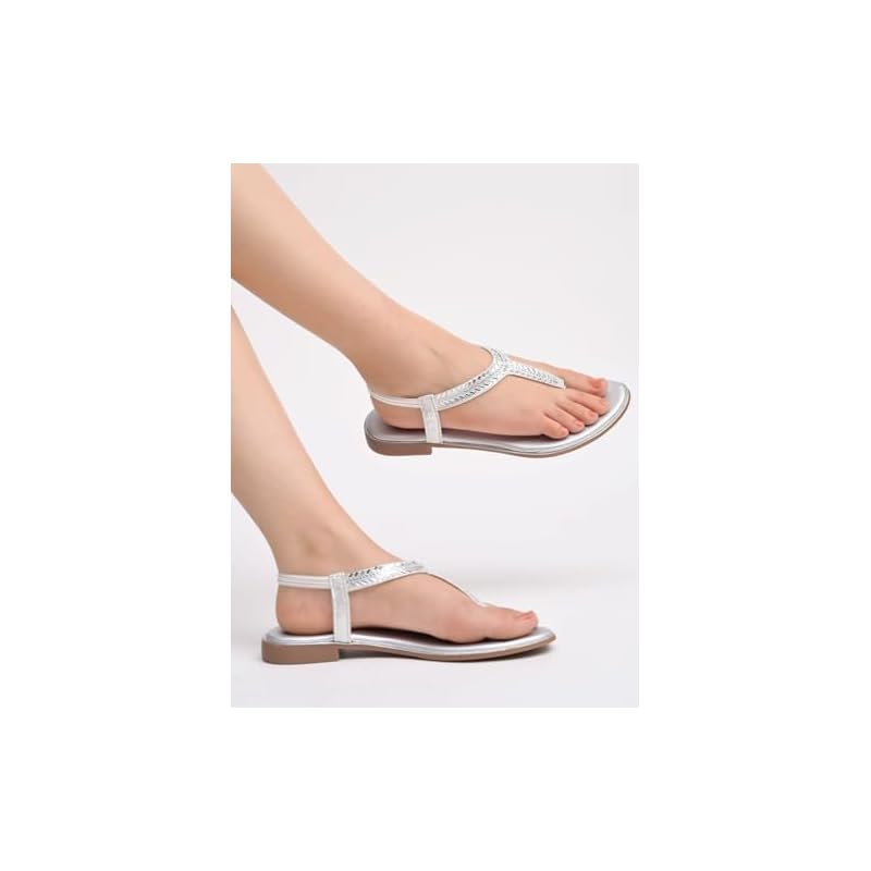 Женская серебристая плоская сандалия Shoetopia с украшениями / EU40