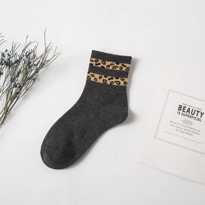 Spotted Leopard Print Women Socks Fashion Mid-Tube Socks For Girls Novelty Animal Pattern Japanese Style Autuma Spring Summer