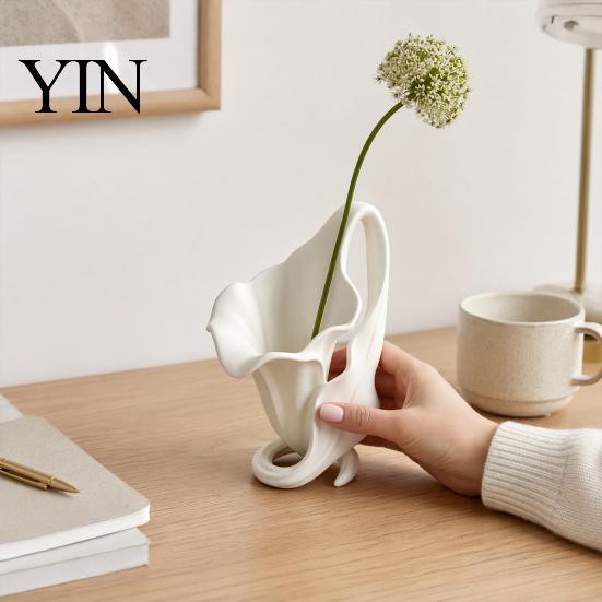 Sophisticated Home Accents 3D Printed Calla Lily Vase Ornament, Elegant Matte Off-White Flower Holder with Stable Spiral Decorative for Eucalyptus