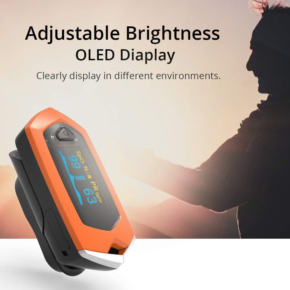 Пульсоксиметр на палец с кейсом для хранения (со встроенным аккумулятором)