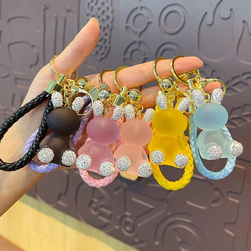 С брелоком для ключей в виде автомобильного мультяшного мешка с подвеской в виде хрустального кролика, небольшой подарок