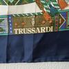 Б/у Шарф TRUSSARDI Большой Шелковый С Принтом По Всей Поверхности Темно-синий