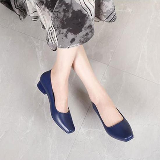 Корейская версия Baotou сандалии на каблуке с уклоном для женщин летом, толстый каблук, квадратный носок, неглубокий носок, уличные повседневные мягкие подошвы одинарные туфли