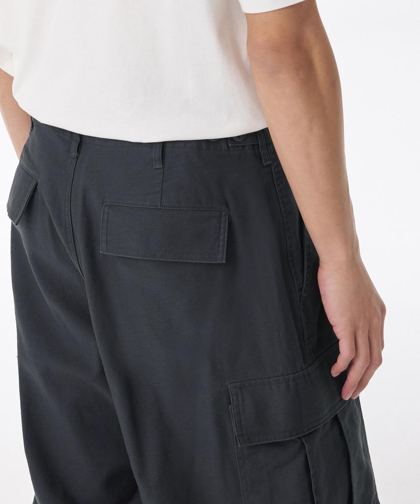 MUSINSA STANDARD Back Satin Parachute Cargo Pants [Dark Gray]