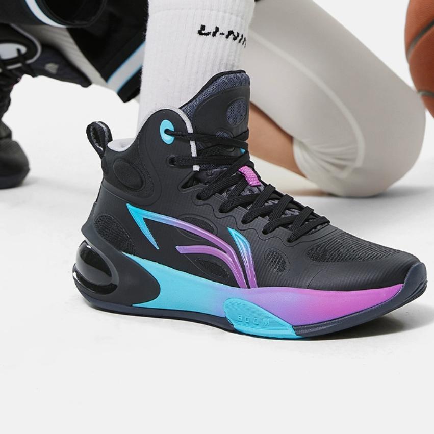 Баскетбольные кроссовки Li Ning Young 17 Детские баскетбольные кроссовки черные YKBT068-5