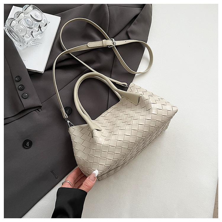Niche Vegetable Basket Bag 2025 Spring New Korean High-end Fashion Versatile Messenger Handbag Handbag