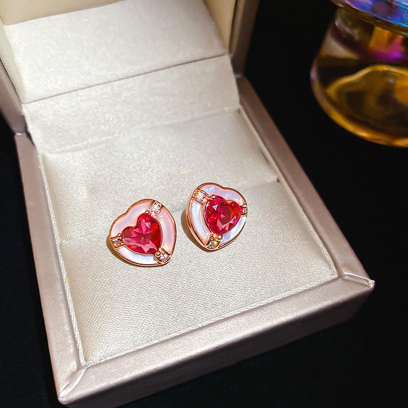 Богемные розовые серьги-кисточки с цветком из бисера и жемчуга