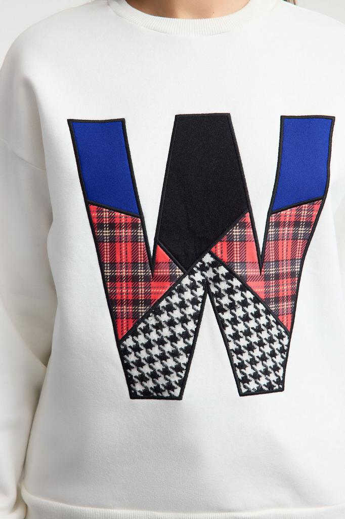 Women's Fashionable Stylish Sweatshirt Ecru Thick Inside Fleece Slogan Patch Detailed Oversize Wide Cut Knitted Sweatshirt