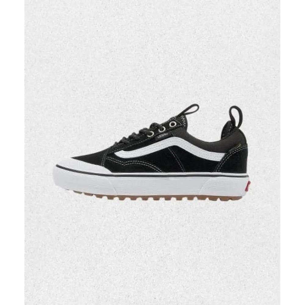 Vans MTE Old Skool Waterproof - Black & White VN000CVNBA21 VSMY 1501185