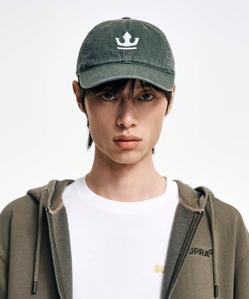 Выстиранная бейсболка с подписью SUPRA (хаки)
