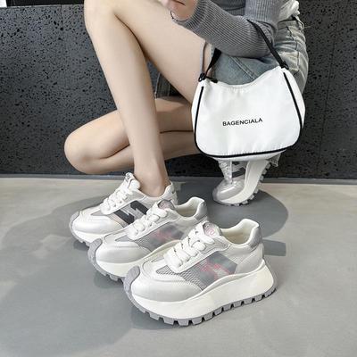 Женские сетчатые дышащие кроссовки на толстой подошве, увеличивающие рост - модная повседневная спортивная обувь весна/лето 2024 г.