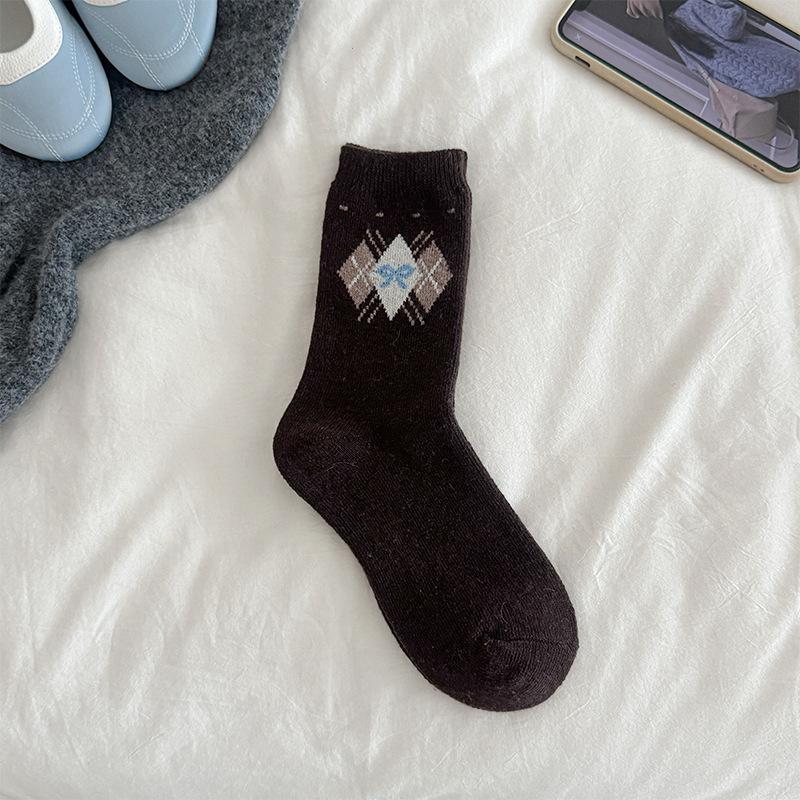 Женские осенне-зимние утолщенные теплые винтажные носки с ромбовидным узором и бантом из шерстяного ворса