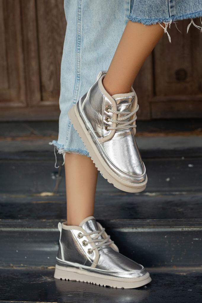 Женские современные стильные модные ботинки, ботинки из искусственной кожи, модель Валерии, меховые сапоги на низком каблуке