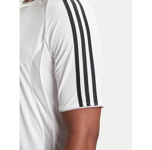 Футболка adidas Teamgeist adicolor