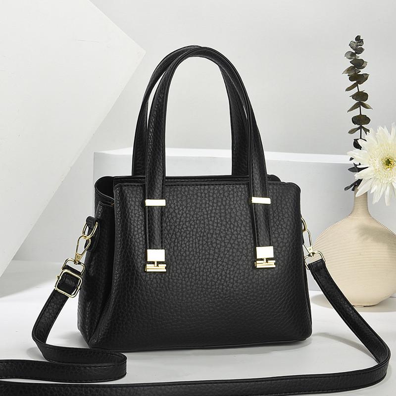 Chic Womens Handheld Pu Shoulder Bag With Inner Pocket For Outings Casual