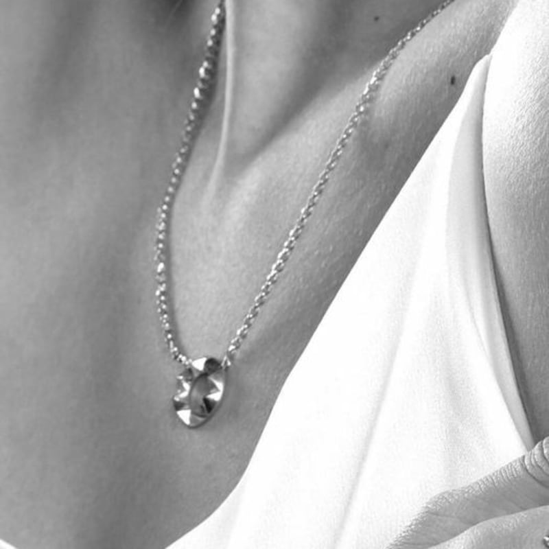 Sophy Rouge Modern Crocs White Gold Necklace