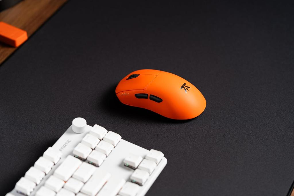 Fnatic Gear Fnatic x LAMZU THORN 4K Special Edition Совместимость с частотой опроса 4000 Гц Оснащен высокопроизводительным датчиком профессионального уровня
