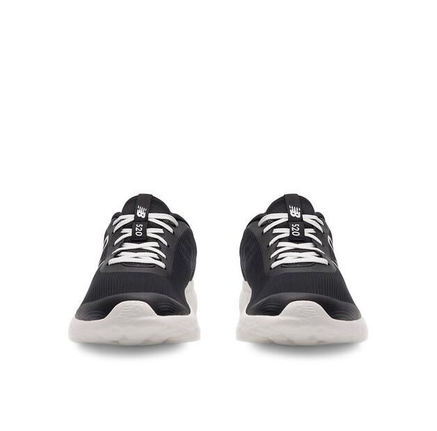 Кроссовки New Balance GP520BW8