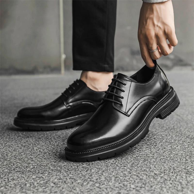 Кожаные мужские туфли на шнуровке оксфорды Дерби Притинг Костюмы Zapatos De Vestir Para Hombre Роскошные офисные деловые мужские туфли