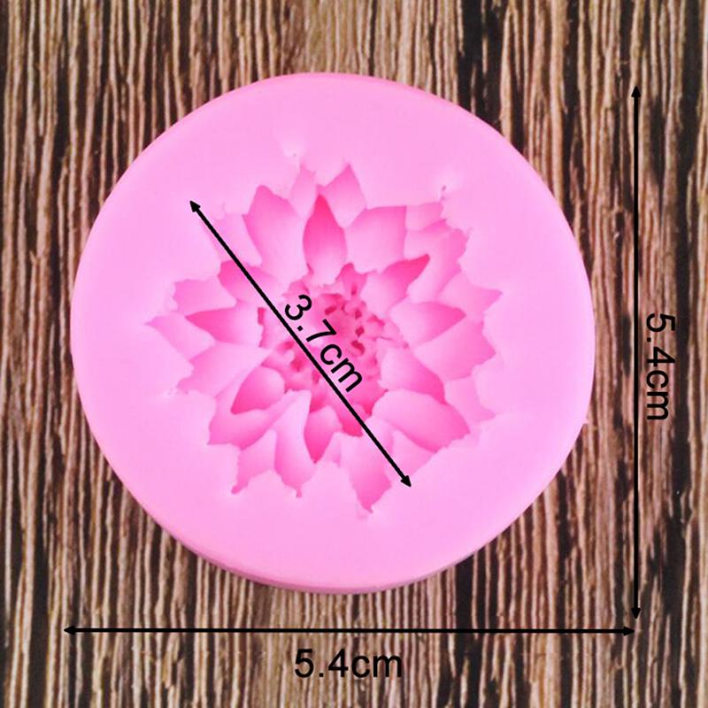 1PC Portable Diy Baking Cake Decorating Soap Mold Universal Resin Chrysanthemum Flower Silicone Mold