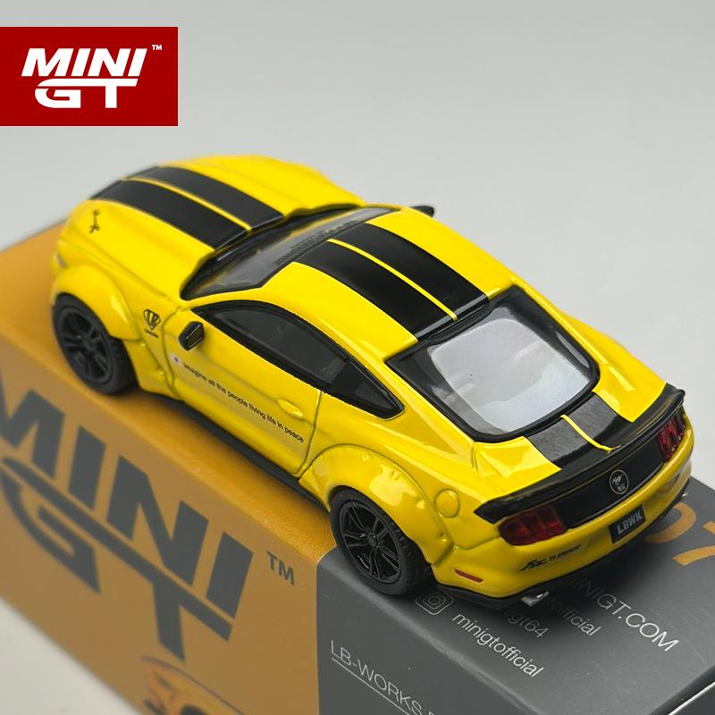 Минигт 1:64 Lbwk Ford Mustang Тройной Желтый Литой Автомобиль Модель 1077