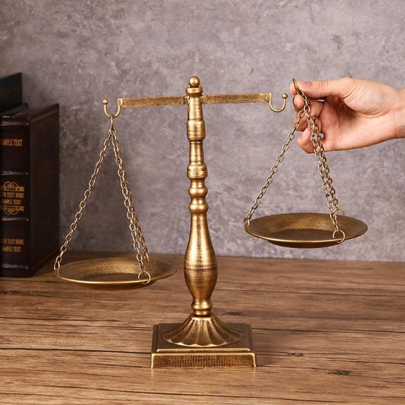 Башня ювелирных изделий Весы Ретро-скульптура весов Весы правосудия для студентов-юристов Адвокатов Судей Декор для кабинета юриста