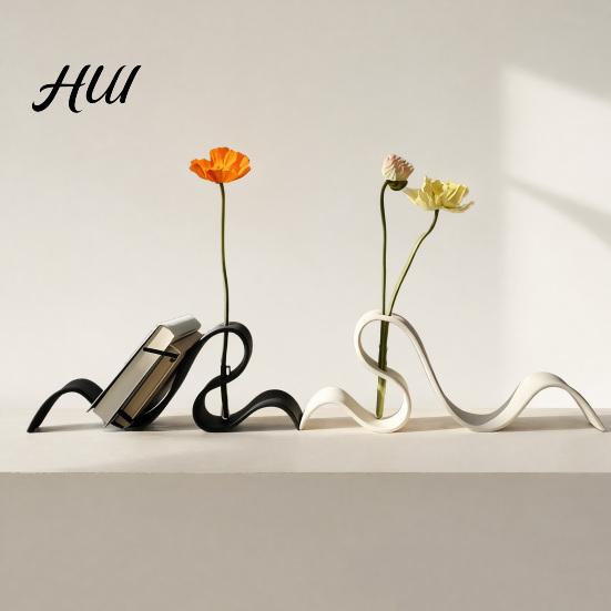 Book Holder 3D Printed Wave Bookshelf, Modern Abstract Ribbon Style Stand, Elegant Vase Bookshelf Combo Desk Organizer for Magazines, Flower