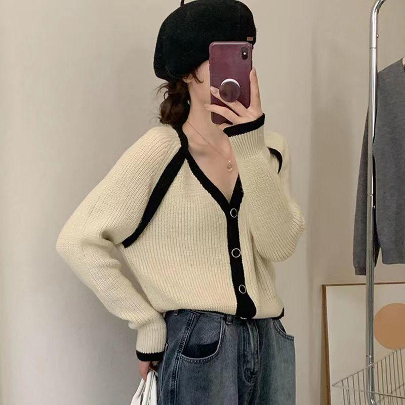 Autumn French Premium V-neck Sweater Cardigan Coat Women 2023 Unique Design Sense Small Fragrance Knitted Sweater Female Top