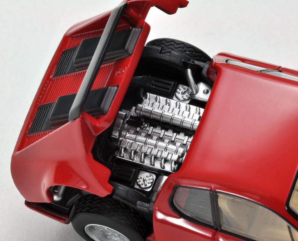 Tomica Limited Vintage Neo Ferrari 512BBi Красный 1/64 TLV-NEO (Готовая модель)